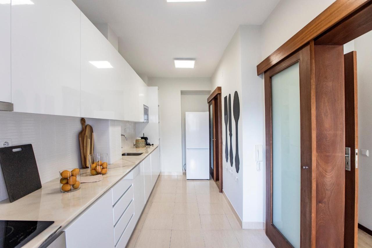 2Br Flat In Bonfim W/ Ac & Balcony By Lovelystay Porto Eksteriør bilde