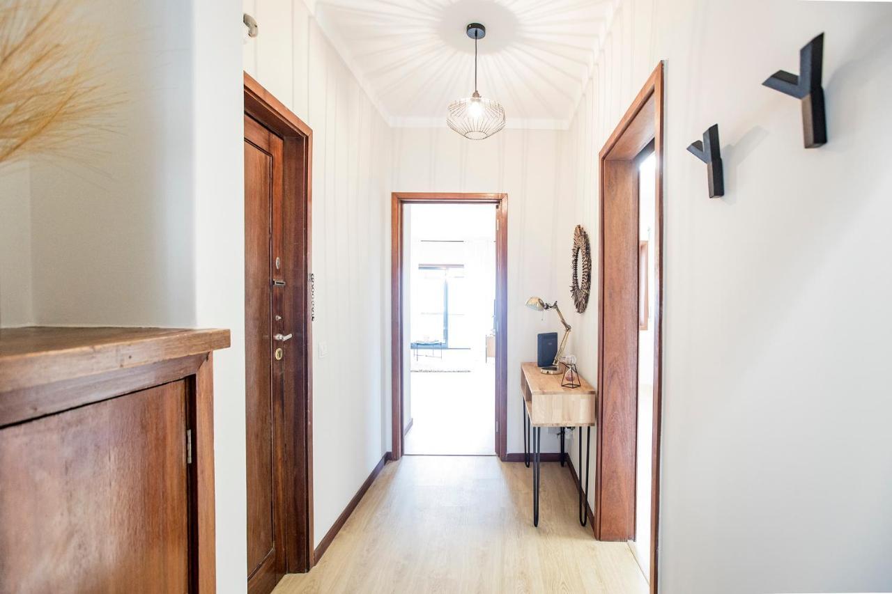 2Br Flat In Bonfim W/ Ac & Balcony By Lovelystay Porto Eksteriør bilde